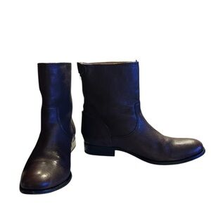 Frye Melissa Brown Button Back Zip Short Leather Boots – Size 9.5B